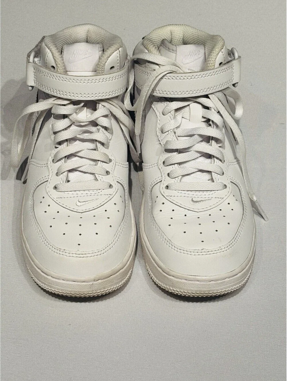 Nike Air Force 1 Youth Size 2White High-Top Sneakers